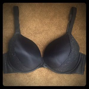 Ambrielle Plunge Push-up Bra